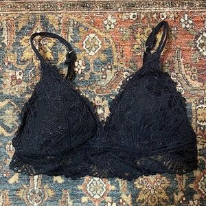 Abercrombie navy lace bralette - XS